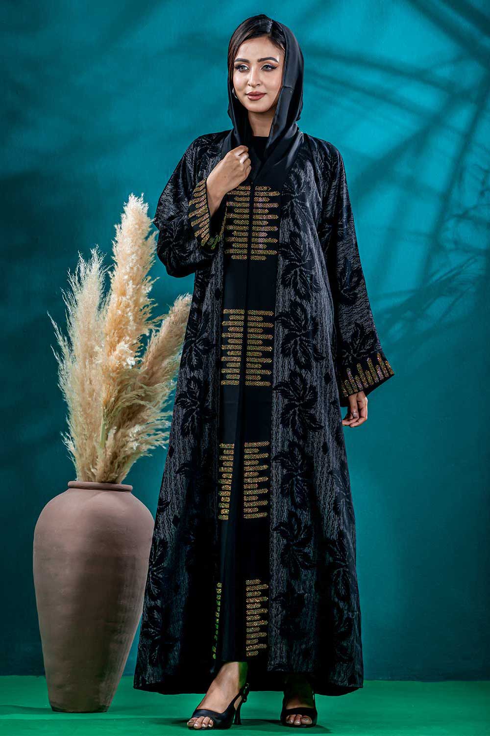 Luxurious Koti Borka